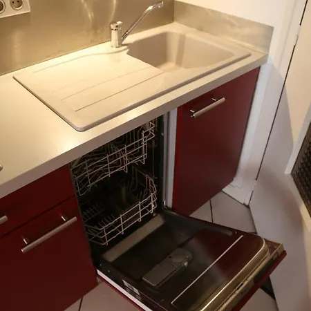 Studio 309 Le Royal Apartment *