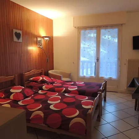 Studio 309 Le Royal Apartment